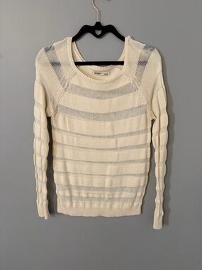 Old Navy Women’s Cream Striped Lightweight Sweater